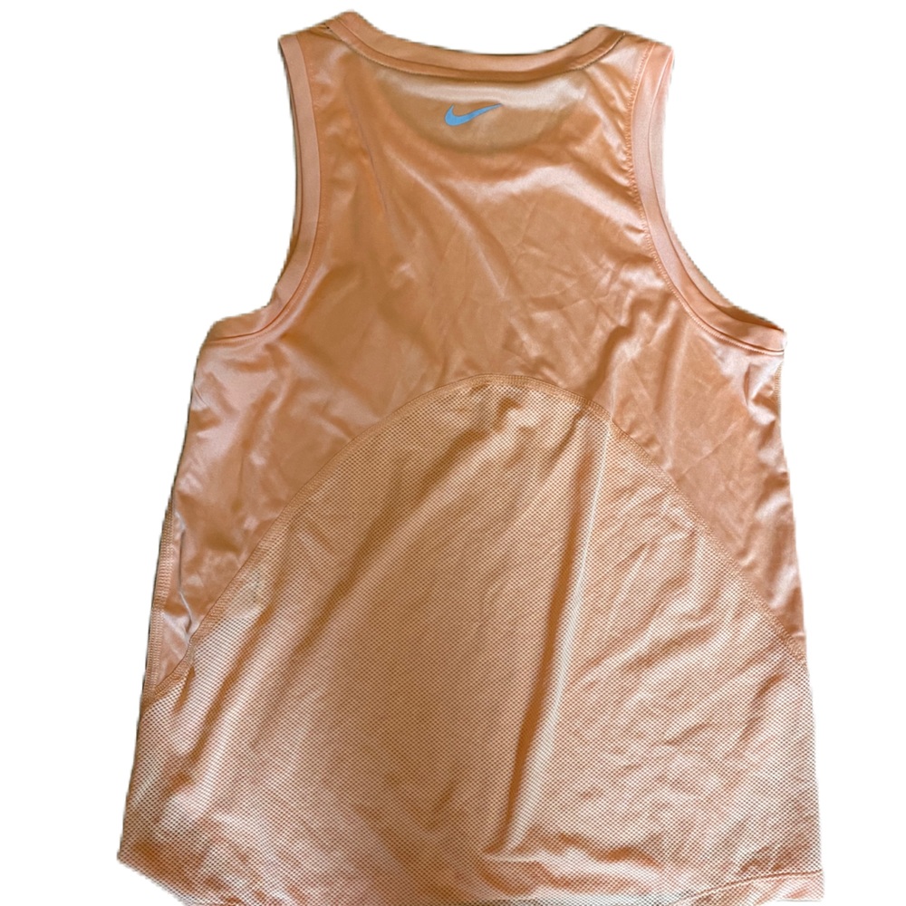 Brand New Nike work out tank
